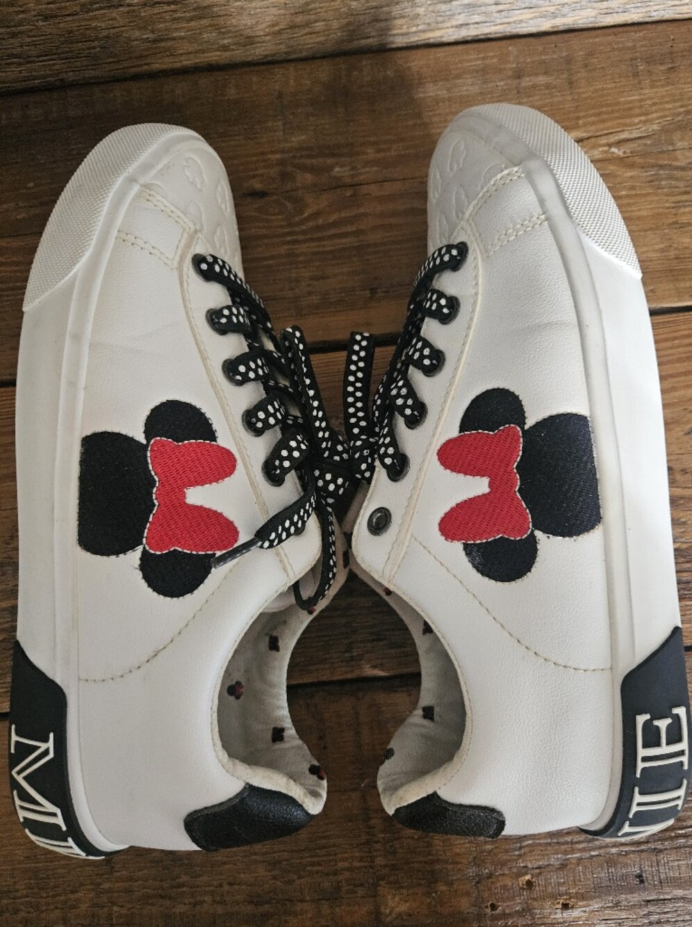Womens Minnie Mouse Disney White Sneakers with Black & Red Bow Accent